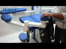 Încarcă și redă videoclipul în vizualizatorul Galerie, Masa de calcat cu 5 brate OCTOPUS